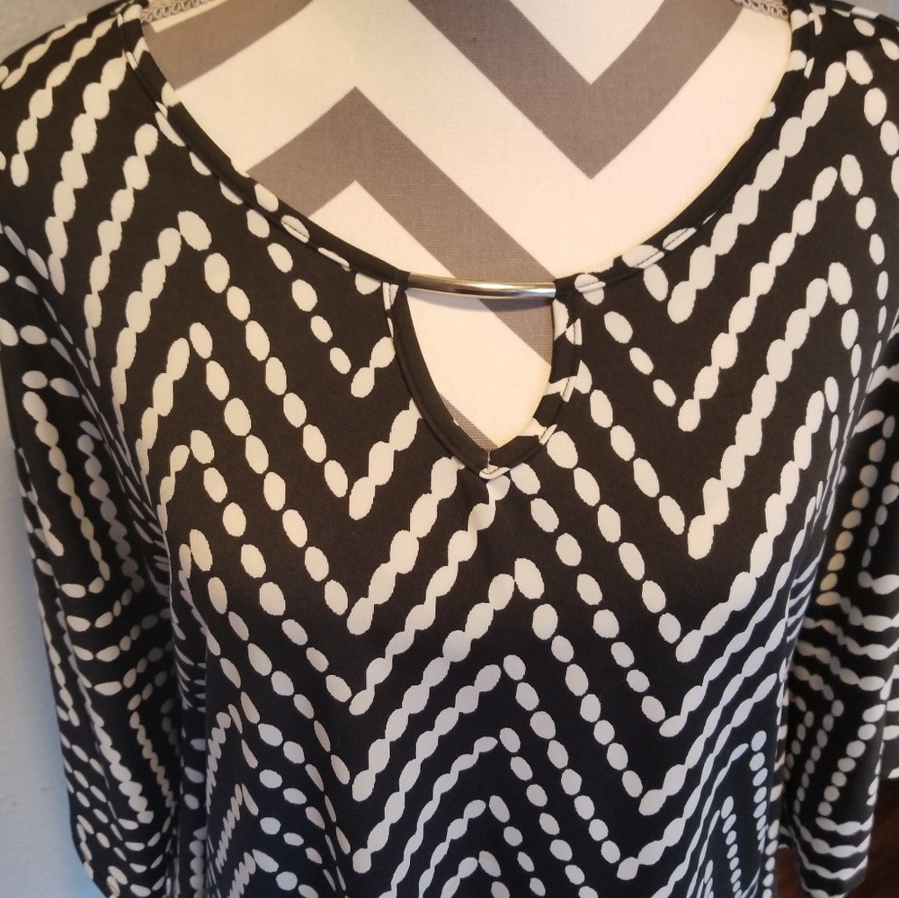 Black & White pattern Blouse